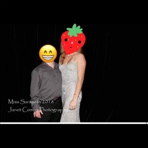 Prom, pageant or ball gown